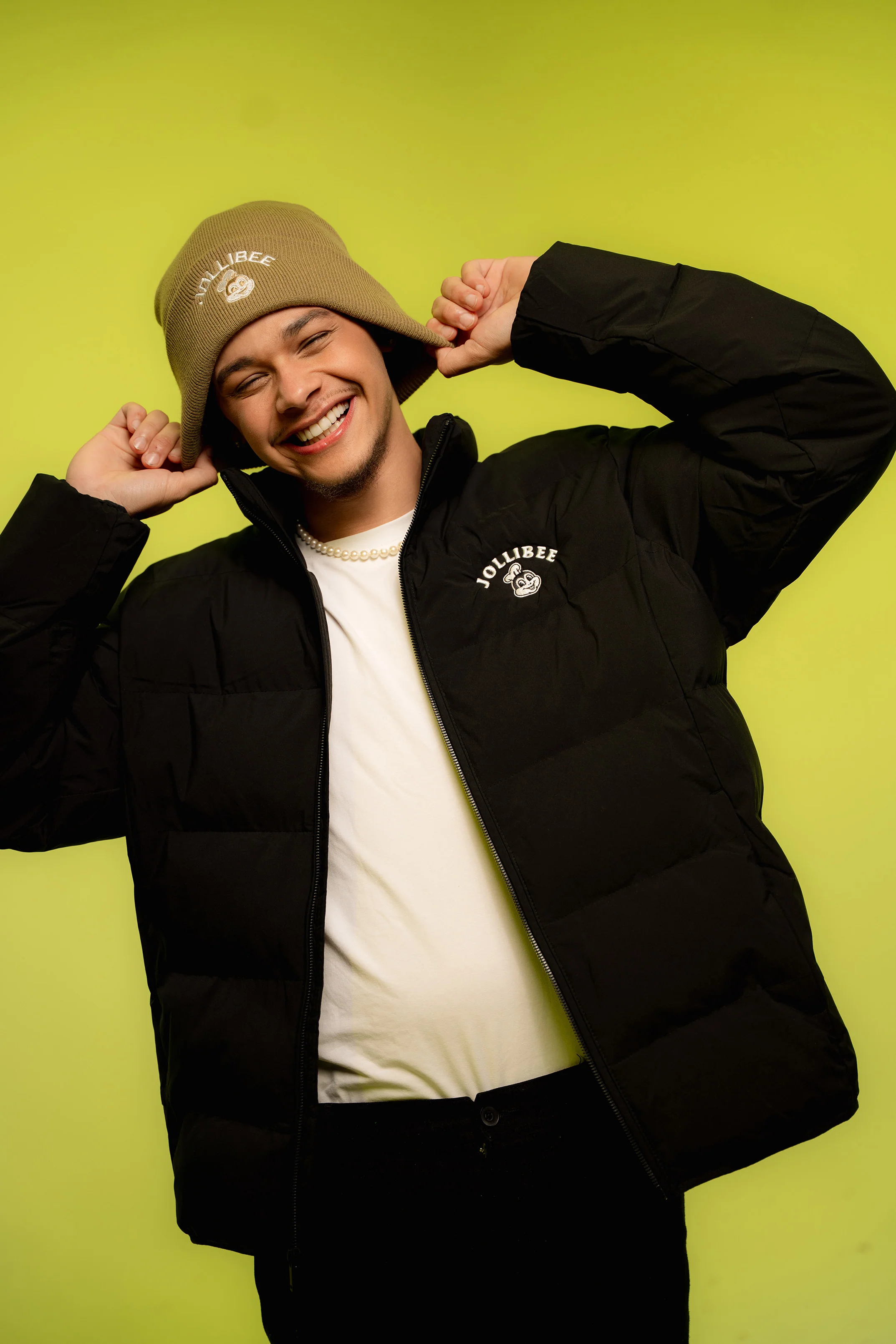 Jollibee Puffer Jacket - Image 7