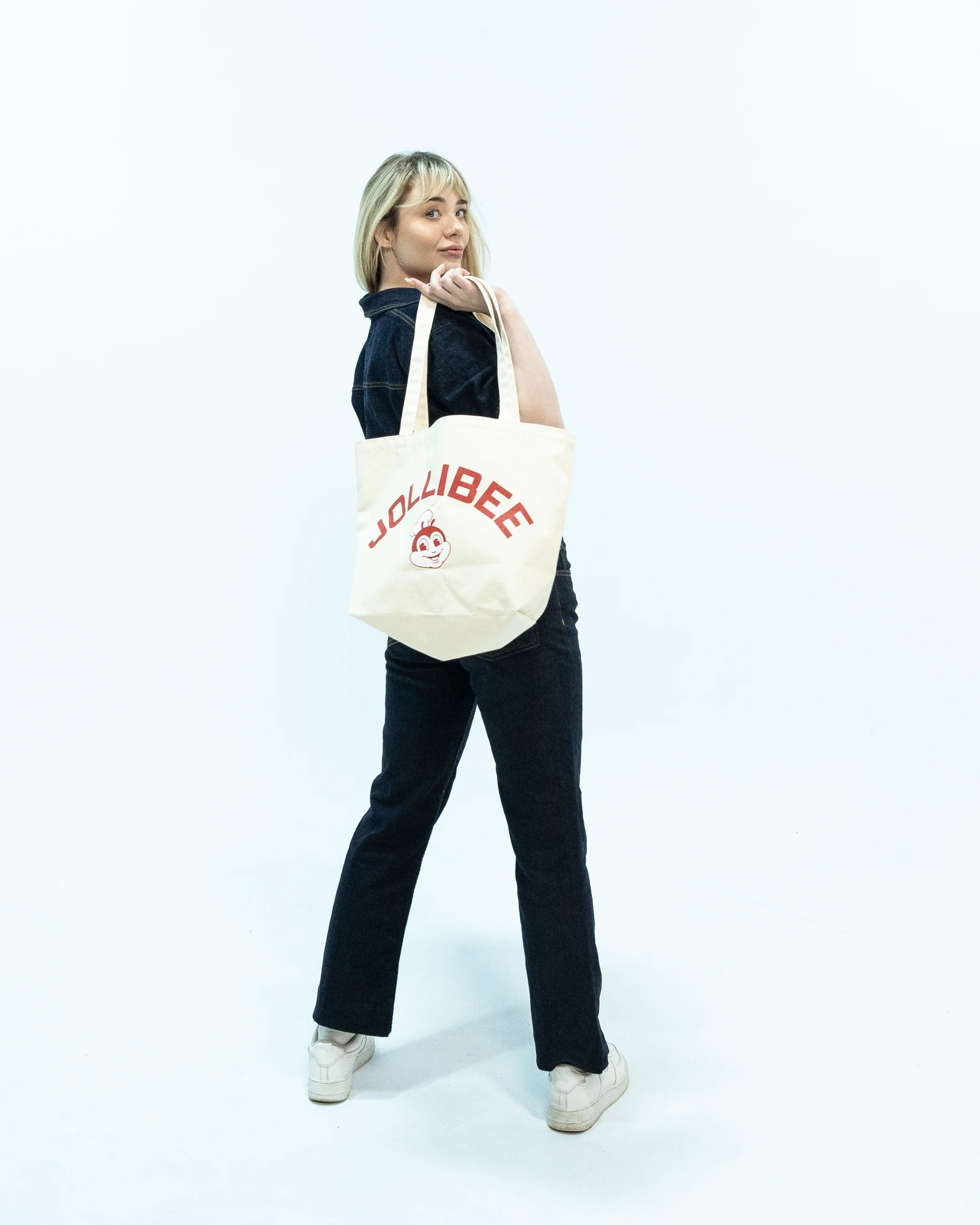 University Huge Tote Bag - Image 3